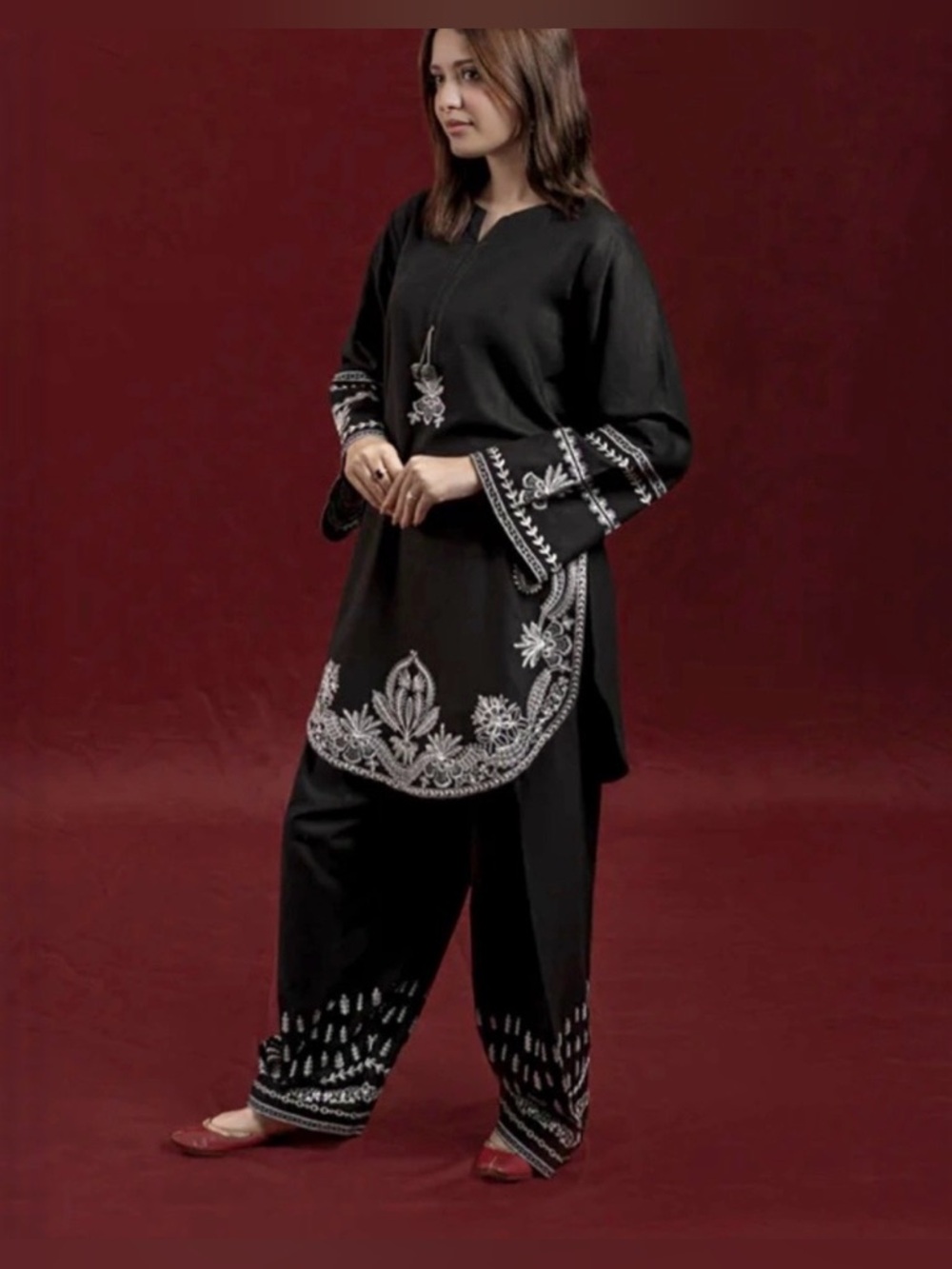 Black Embroidered Indian Pakistani kurta set Farshi shalwar set